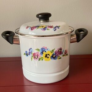 GMI Gourmet Craft Mini Lidded Pot with Insert, Porcelain Enamel-on-Steel, Flower